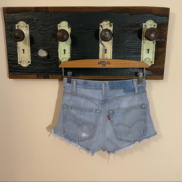 Levi’s Button-fly Jean Shorts Size 25 - Picture 10 of 15